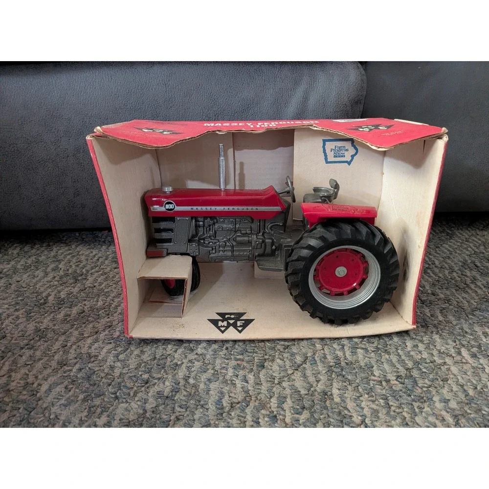 Scale Models Massey Ferguson 1100 Tractor 1993 Farm Progress Show Die Cast USA